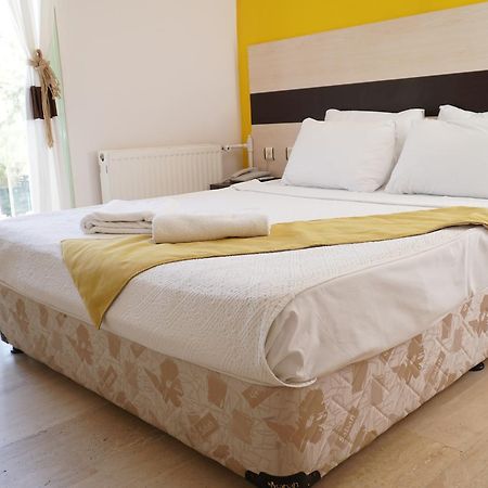 R+ Hotel By Rooms Cesme Exterior photo