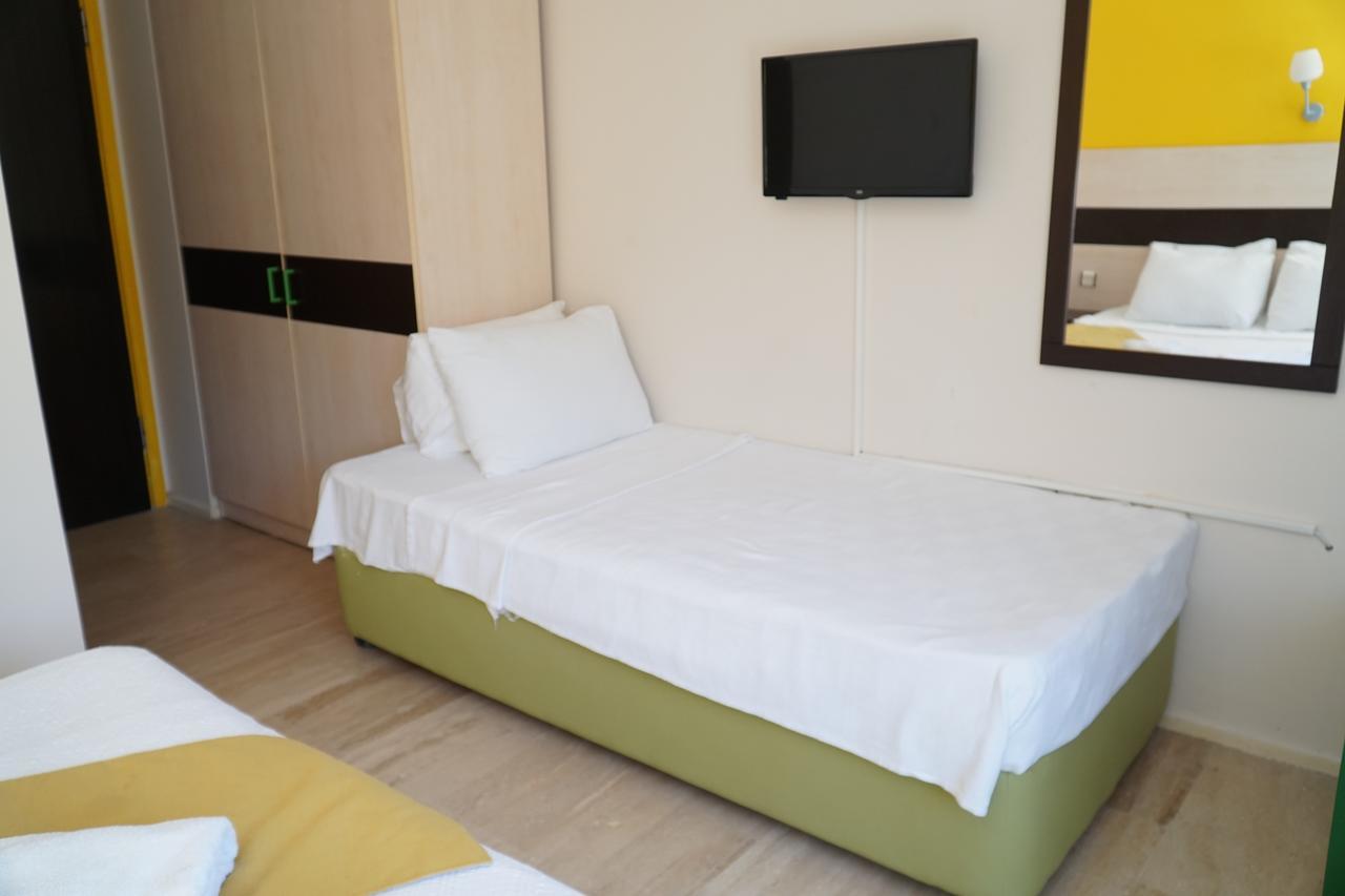 R+ Hotel By Rooms Cesme Exterior photo