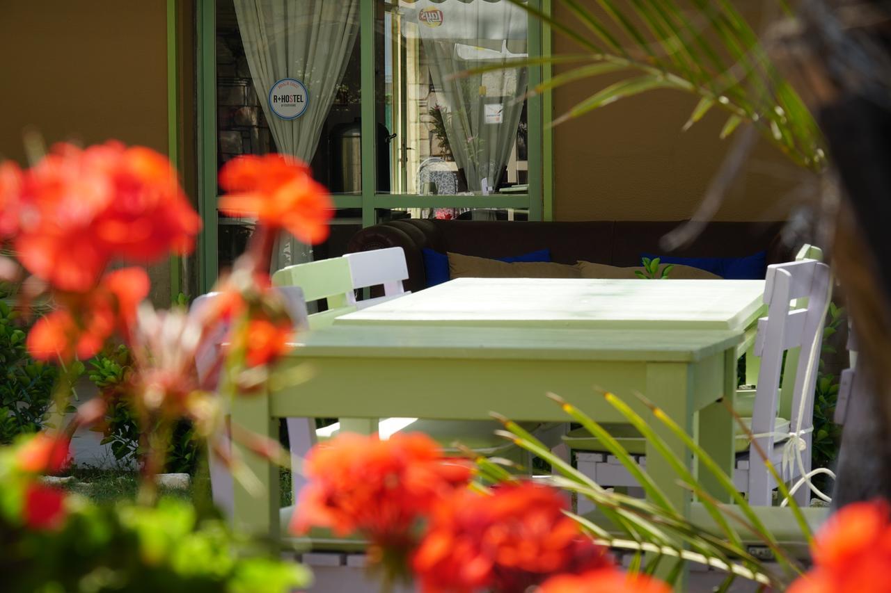 R+ Hotel By Rooms Cesme Exterior photo